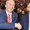 Koltuk sevdalısı bir yalancısın Koltuk sevdalısı bir yalancısın