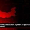 Elazığ da patlayan borudan fışkıran su çalıların üzerinde ... Elazığ da patlayan borudan fışkıran su çalıların üzerinde ...