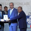 Numan Kurtulmuş'tan ödül açıklaması Numan Kurtulmuş'tan ödül açıklaması