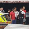 Mesut Özil'e bıçaklı saldırı soruşturmasında 2 Türk'e gözaltı Mesut Özil'e bıçaklı saldırı soruşturmasında 2 Türk'e gözaltı