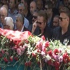 Oya Aydoğan'ın cenazesinde hırsızlık skandalı Oya Aydoğan'ın cenazesinde hırsızlık skandalı