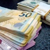 Azerbaycan'da Dolar Güne 1,6028 Manattan Başladı Azerbaycan'da Dolar Güne 1,6028 Manattan Başladı