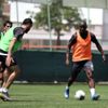 Alanyaspor, günün ilk antrenmanını tamamladı Alanyaspor, günün ilk antrenmanını tamamladı