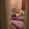 Yatak odasında yakalandılar!