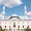 ABD'deki camileri hedef gösterdi ABD'deki camileri hedef gösterdi