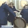 Putin'in altından sandalyeyi çekti! Putin'in altından sandalyeyi çekti!
