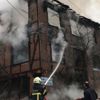Düzce'de tarihi ev kül oldu Düzce'de tarihi ev kül oldu