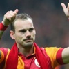 Sneijder atıyor, Galatasaray kazanıyor