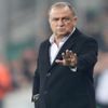 ﻿Fatih Terim 16 futbolcunun biletini kesti