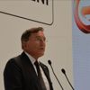 Eczacıbaşı: "Siyasi ayak oyunlarıyla değil inovasyonla para kazanıyoruz diyebilmeliyiz" Eczacıbaşı: "Siyasi ayak oyunlarıyla değil inovasyonla para kazanıyoruz diyebilmeliyiz"