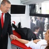 Cumhurbaşkanı Erdoğan'dan sürpriz ziyaret! Kan veremedi çünkü.. Cumhurbaşkanı Erdoğan'dan sürpriz ziyaret! Kan veremedi çünkü..