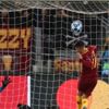 Cengiz Ünder'in kaçırdığı gol Roma taraftarlarını kahretti Cengiz Ünder'in kaçırdığı gol Roma taraftarlarını kahretti