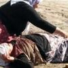 Sokak ortasında kan revan içinde kaldı Sokak ortasında kan revan içinde kaldı