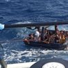 İzmir'de Yunanistan unsurlarınca Türk kara sularına geri itilen 388 sığınmacı kurtarıldı