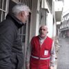 Kızılay dan evi yanan aileye yardım Kızılay dan evi yanan aileye yardım