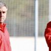 Hamza Hamzaoğlu: Nasri ile ilgili görüşmeler var Hamza Hamzaoğlu: Nasri ile ilgili görüşmeler var
