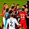 Elini neden çektin! Elini neden çektin!