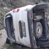 Otomobil takla attı, 2 kişi yaralandı Otomobil takla attı, 2 kişi yaralandı