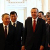 Cumhurbaşkanı Erdoğan, Kazakistan'da resmi törenle karşılandı Cumhurbaşkanı Erdoğan, Kazakistan'da resmi törenle karşılandı