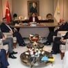 Meral Akşener sendika ve oda başkanlarını kabul etti