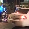 Sürücüsüz otomobil robota çarptı Sürücüsüz otomobil robota çarptı