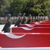 8 şehit törenle memleketlerine uğurlandı 8 şehit törenle memleketlerine uğurlandı