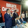 AKP'li vekiller ile mahalleli yumruklaştı