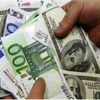 Dolar siyasi gerginlikle yeni tarihi zirveye çıktı Dolar siyasi gerginlikle yeni tarihi zirveye çıktı
