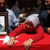 Şırnak'ta nöbet sırasında şehit edilen asker Van'da toprağa verildi Şırnak'ta nöbet sırasında şehit edilen asker Van'da toprağa verildi