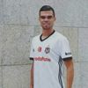 Pepe, 3 yıldızlı formayı giydi Pepe, 3 yıldızlı formayı giydi