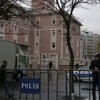 İzmir merkezli operasyonda 20 gözaltı İzmir merkezli operasyonda 20 gözaltı