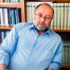 Onlar çıkarlarına olan her şeyi helal sayar