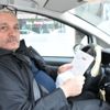 Aradaki 2 saniyeyi görünce çılgına döndü! Aradaki 2 saniyeyi görünce çılgına döndü!