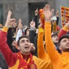 Galatasaray kafilesi meşaleler ile uğurlandı Galatasaray kafilesi meşaleler ile uğurlandı