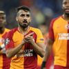 Muğdat Çelik kamuflajını giydi poz verdi Muğdat Çelik kamuflajını giydi poz verdi