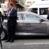 Emniyet müdürünün makam otomobiline çarptı Emniyet müdürünün makam otomobiline çarptı