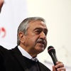 Anavatan-yavruvatan polemiği telefonda tatlıya bağlandı Anavatan-yavruvatan polemiği telefonda tatlıya bağlandı
