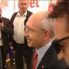 Kılıçdaroğlu'ndan 'Evet' çadırına ziyaret Kılıçdaroğlu'ndan 'Evet' çadırına ziyaret