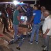 Aracın arkasına asılan çocuk kaza geçirdi Aracın arkasına asılan çocuk kaza geçirdi