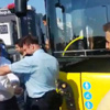 Metrobüste canlı bomba aradılar Metrobüste canlı bomba aradılar