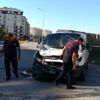 Para nakil aracı ile kamyon çarpıştı: 3 yaralı Para nakil aracı ile kamyon çarpıştı: 3 yaralı