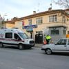 Eşinin bıçakladığı kadın polise sığındı
