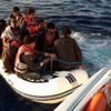 Yasa dışı Yunanistan adalarına geçmeye çalışanlar yakalandı Yasa dışı Yunanistan adalarına geçmeye çalışanlar yakalandı