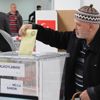 Hollanda'da oy verme işlemi başladı Hollanda'da oy verme işlemi başladı