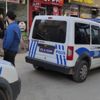 Kavgayı ayırmak isterken silahla vuruldu Kavgayı ayırmak isterken silahla vuruldu