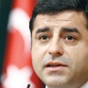 Demirtaş: “Ben devlet silah bıraksın demiyorum, devlet silah bırakır mı?” Demirtaş: “Ben devlet silah bıraksın demiyorum, devlet silah bırakır mı?”