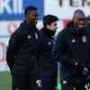 Beşiktaş, Enzo Roco ve Isimat Mirin ile yolları ayırma kararı aldı Beşiktaş, Enzo Roco ve Isimat Mirin ile yolları ayırma kararı aldı
