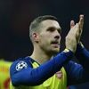 Podolski kapıyı açtı