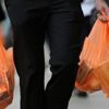 Plastik poşeti bile seçim müjdesi yaptılar Plastik poşeti bile seçim müjdesi yaptılar