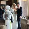 Düğünlerde çalışan robot fotoğrafçı: Eva Düğünlerde çalışan robot fotoğrafçı: Eva